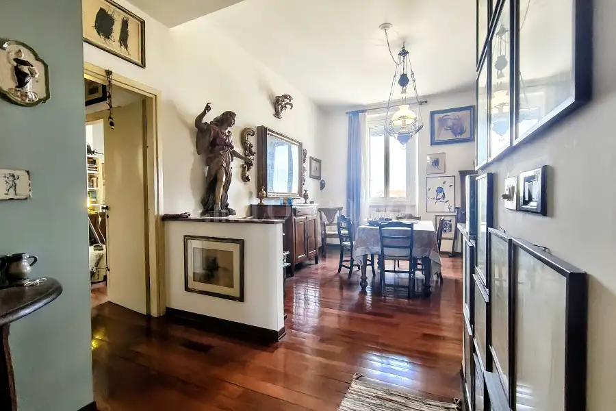 Casa in vendita di 130 mq a €1.040.000 (rif. 42/2026)