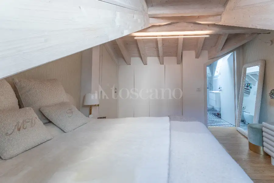 Casa in vendita di 120 mq a €1.950.000 (rif. 9/2026)