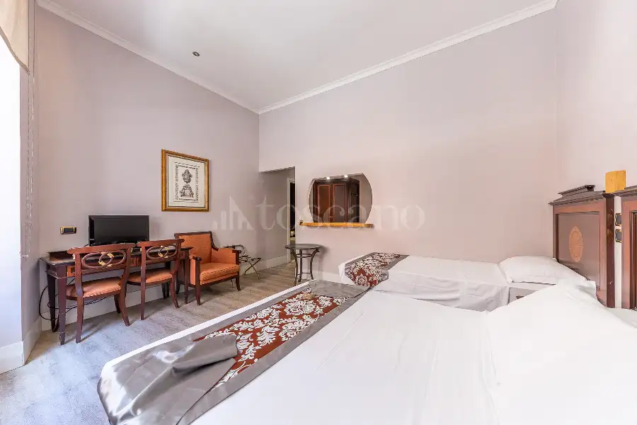 Albergo in vendita di 592 mq a €1.999.000 (rif. 17/2025)