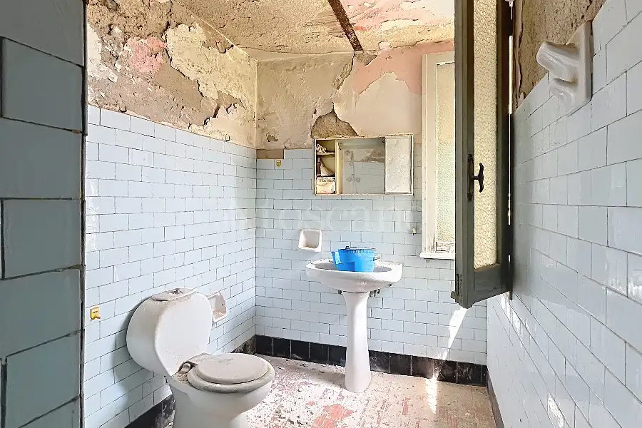 Casa Indipendente in vendita di 200 mq a €35.000 (rif. 119/2026)