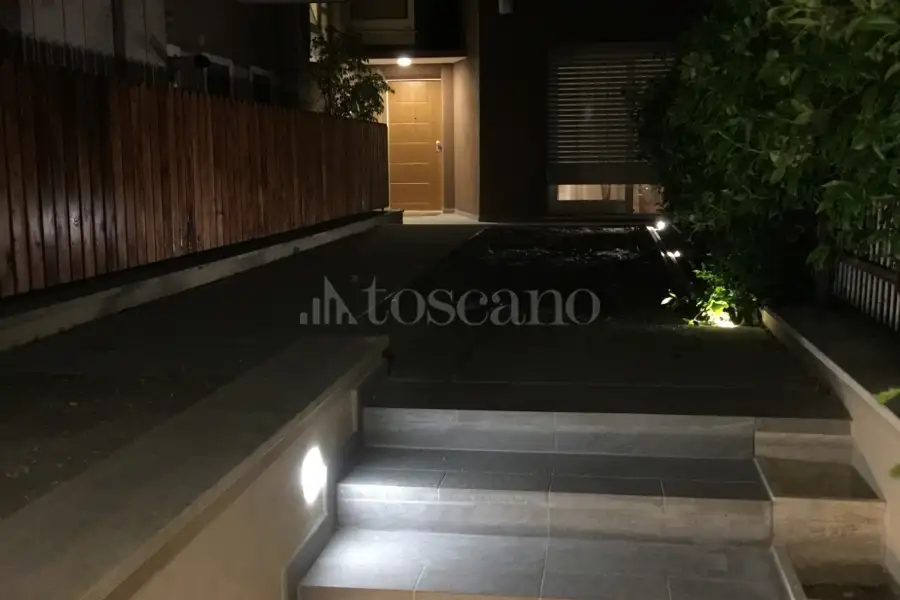 Casa in vendita di 250 mq a €899.000 (rif. 5/2026)