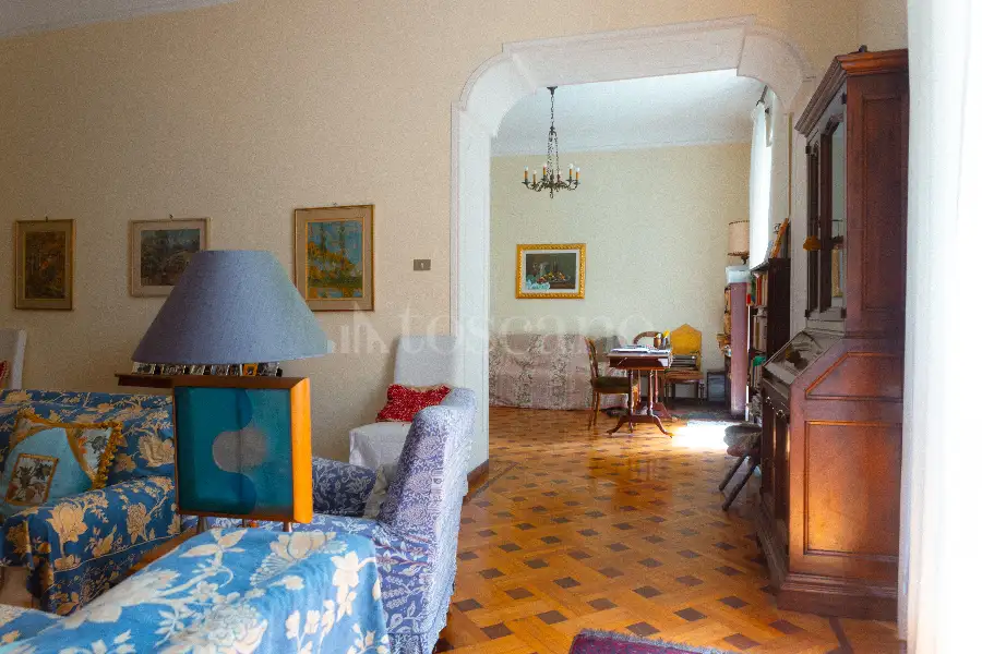Casa in vendita di 380 mq a €590.000 (rif. 29/2025)