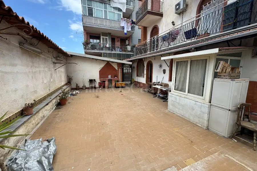 Villa in vendita di 416 mq a €439.000 (rif. 104/2026)