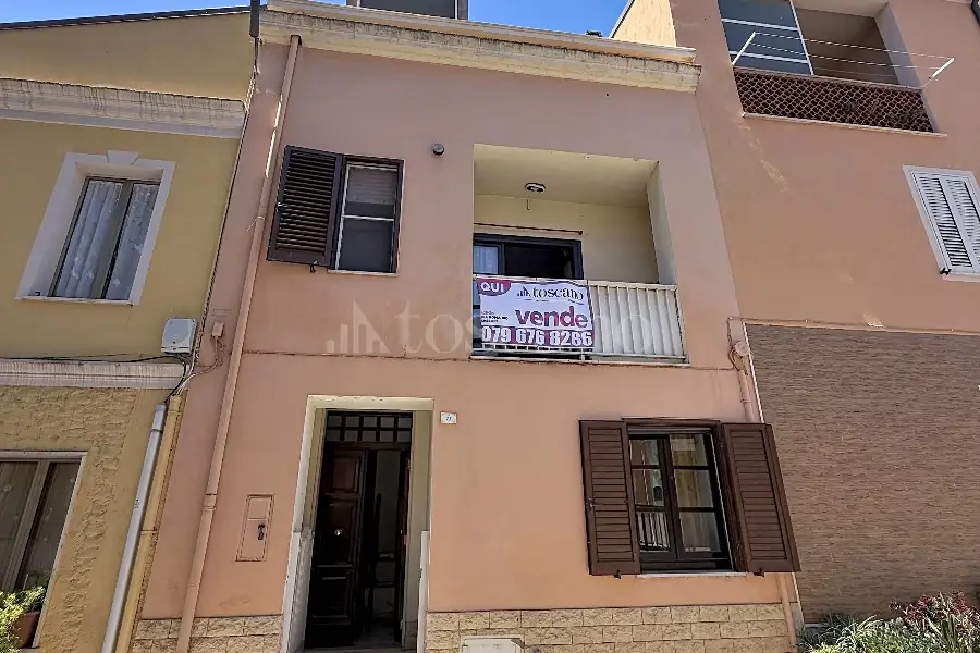 Casa Indipendente in vendita di 100 mq a €93.000 (rif. 141/2026)
