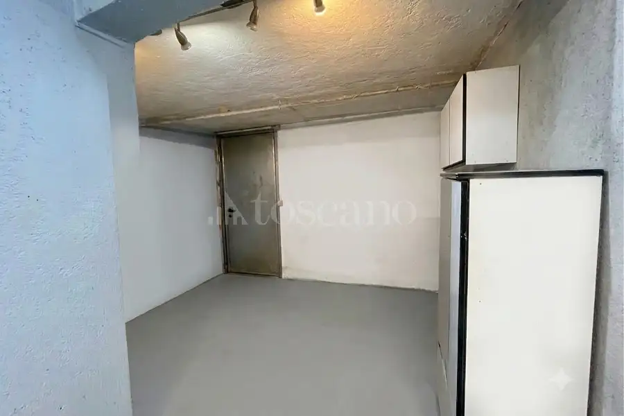Magazzino in vendita di 111 mq a €79.000 (rif. 14/2026)