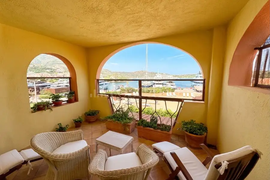 Casa in vendita di 230 mq a €3.500.000 (rif. 17/2026)