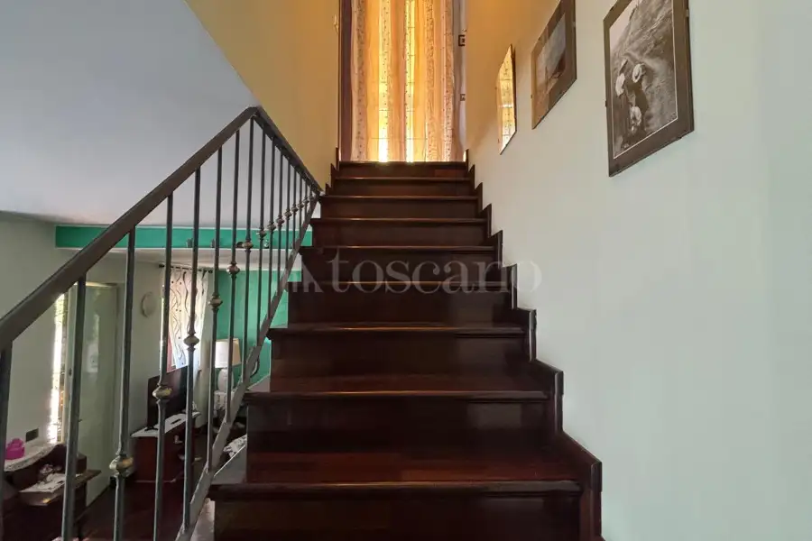 Villa in vendita di 280 mq a €570.000 (rif. 18/2025)