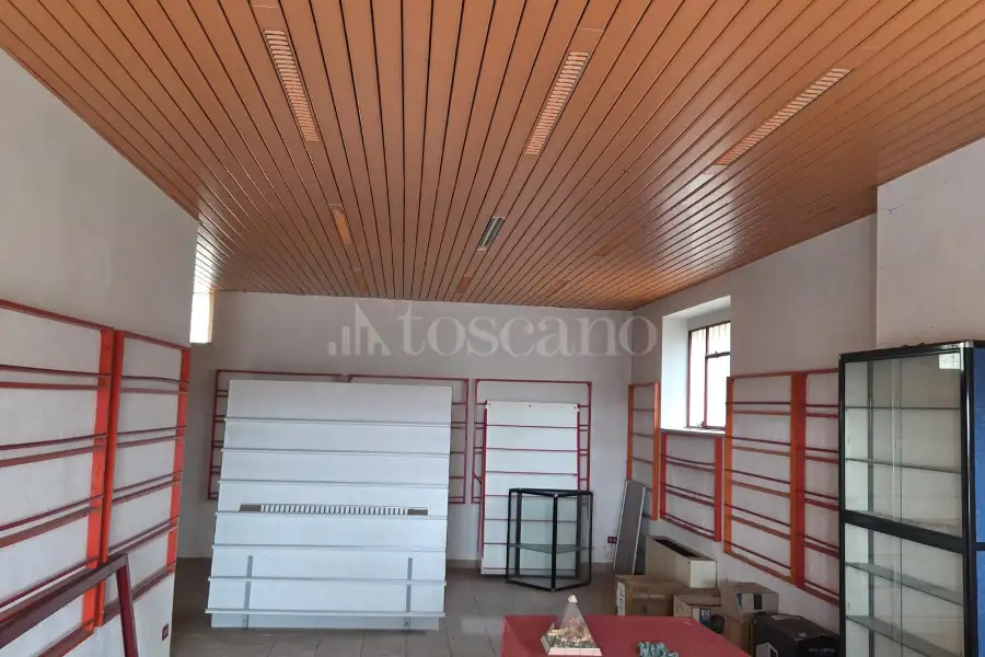 Villa Bifamiliare in vendita di 276 mq a €159.000 (rif. 10/2026)