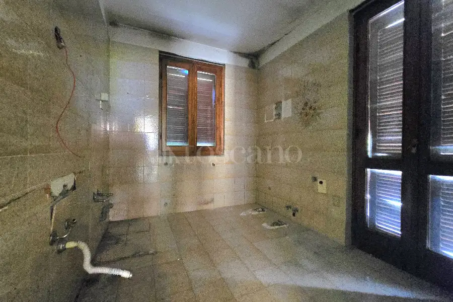 Casa Indipendente in vendita di 350 mq a €163.000 (rif. 30/2025)
