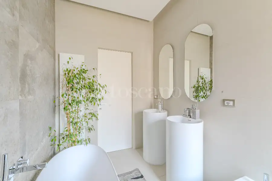 Casa in vendita di 100 mq a €960.000 (rif. 20/2026)