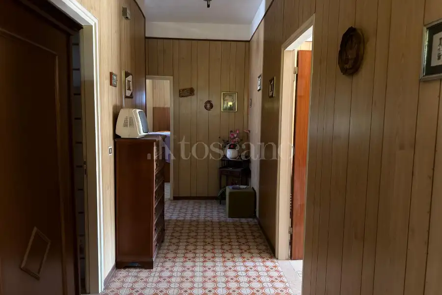 Villa in vendita di 430 mq a €369.000 (rif. 27/2026)