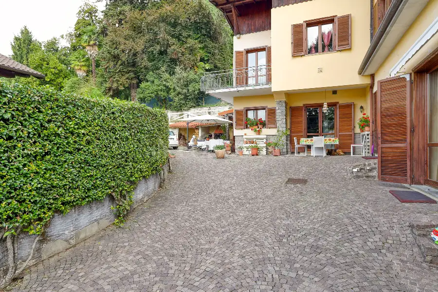 Villa in vendita di 270 mq a €630.000 (rif. 202/2026)