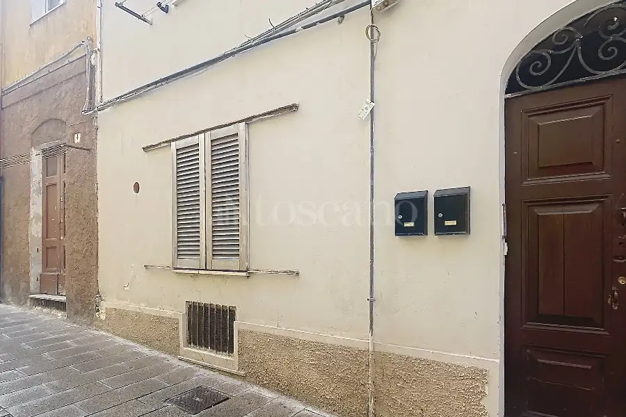 Negozio in vendita di 60 mq a €39.000 (rif. 75/2026)