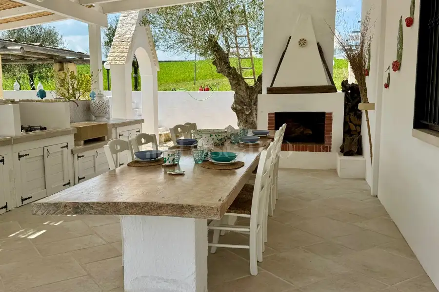 Villa in vendita di 220 mq a €849.000 (rif. 7/2026)