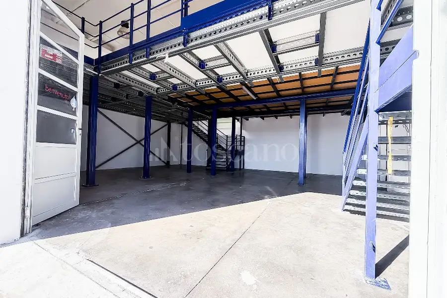 Capannone in vendita di 261 mq a €260.000 (rif. 57/2026)