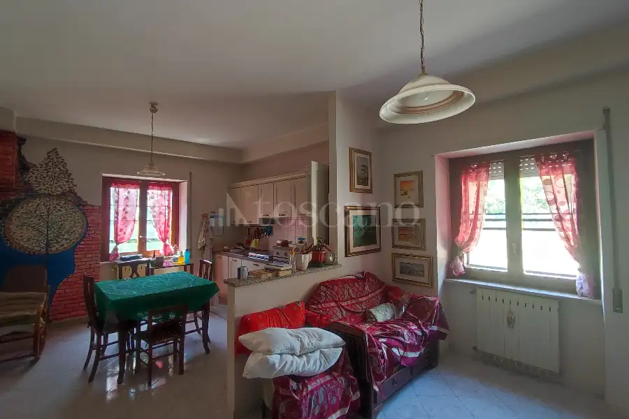Casa Indipendente in vendita di 400 mq a €340.000 (rif. 35/2025)