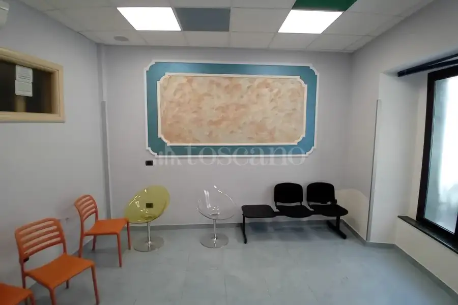 Ufficio in vendita di 70 mq a €55.000 (rif. 33/2025)