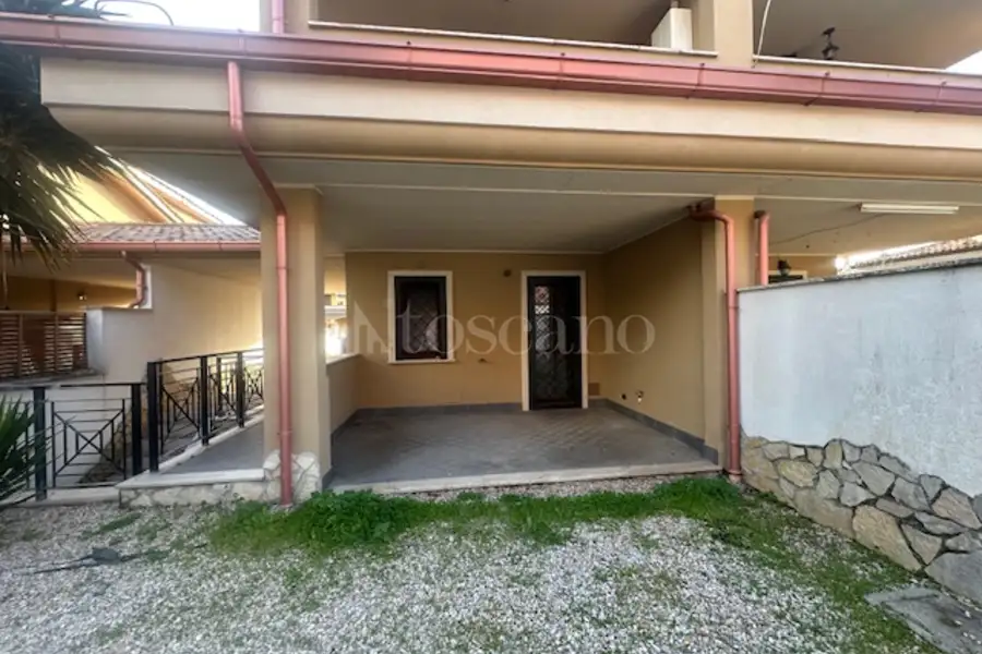 Villa Bifamiliare in vendita di 120 mq a €200.000 (rif. 105/2023)