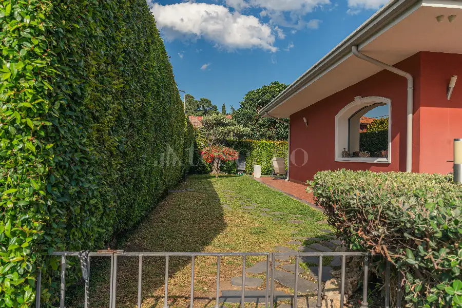 Villa in vendita di 200 mq a €390.000 (rif. 77/2026)