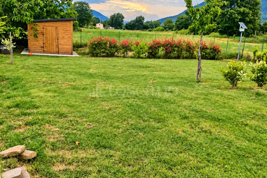 Villa Bifamiliare in affitto di 100 mq a €800 (rif. 19/2026)