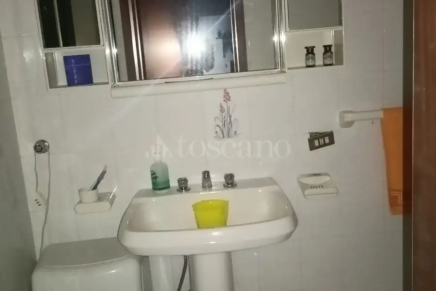Casa in vendita di 480 mq a €450.000 (rif. 37/2026)