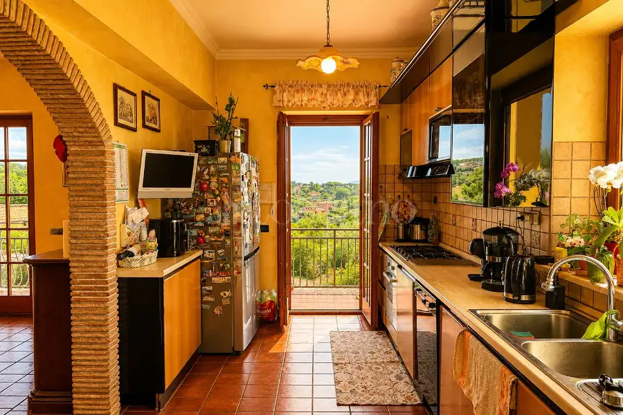 Villa in vendita di 920 mq a €899.000 (rif. 48/2026)
