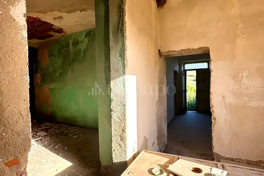 Casa Indipendente in vendita di 130 mq a €75.000 (rif. 93/2026)
