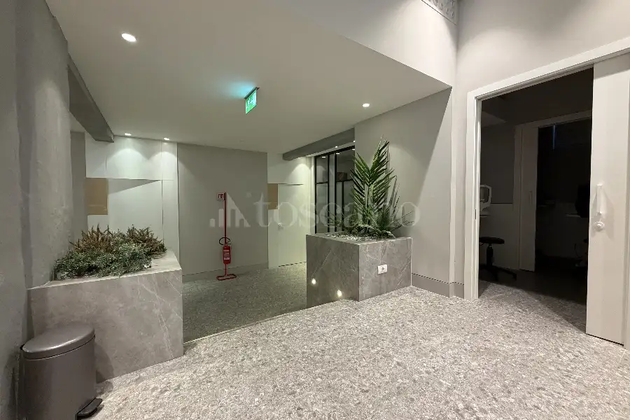Negozio in vendita di 530 mq a €2.300.000 (rif. 65/2026)