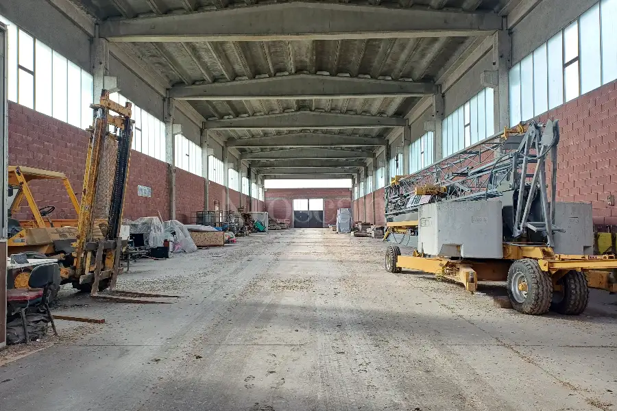 Edificabile Residenziali in vendita di 12.000 mq a €3.600.000 (rif. 3/2025)