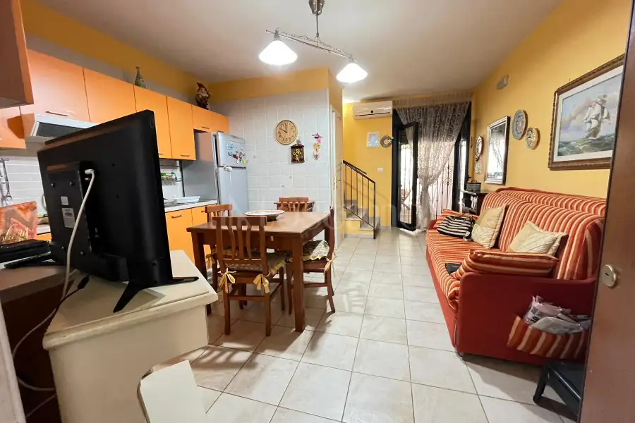 Villino a Schiera in vendita di 130 mq a €95.000 (rif. 33/2025)