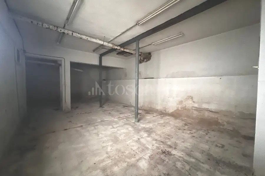 Magazzino in vendita di 400 mq a €50.000 (rif. 50/2025)