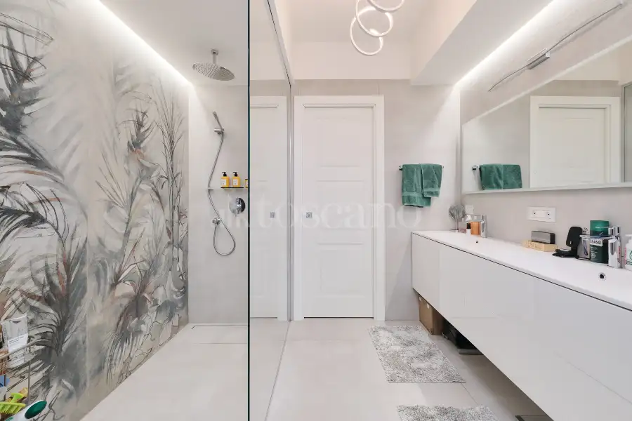 Villa Bifamiliare in vendita di 510 mq a €1.850.000 (rif. 30/2026)