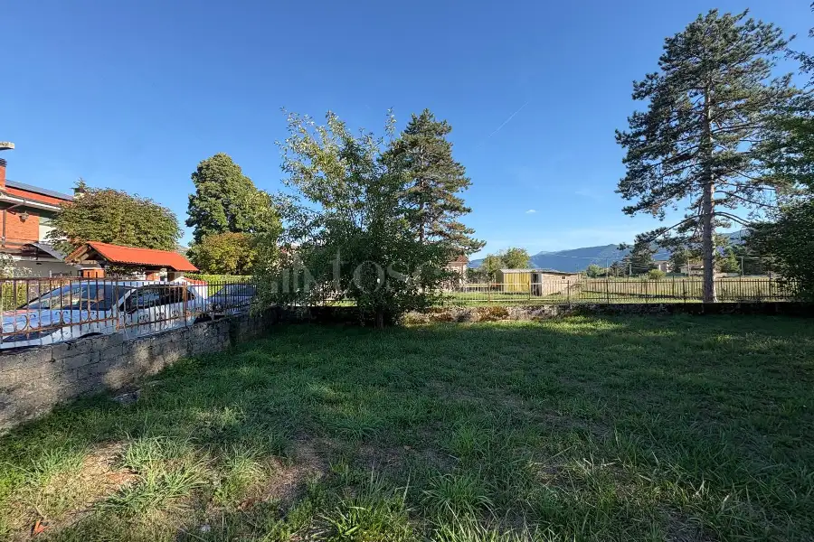 Edificabile Residenziali in vendita di 700 mq a €67.000 (rif. 67/2026)