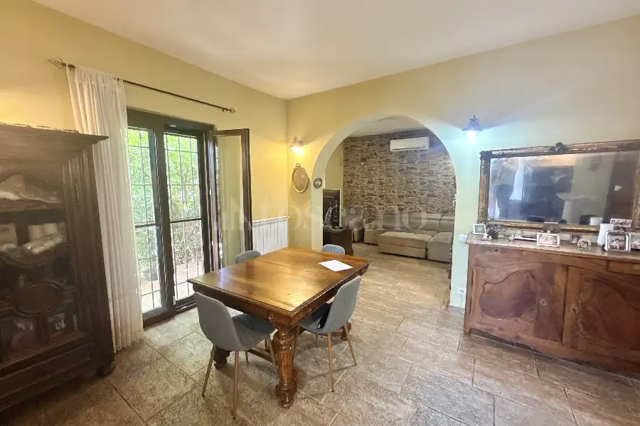 Casa Indipendente in vendita di 255 mq a €379.000 (rif. 66/2026)