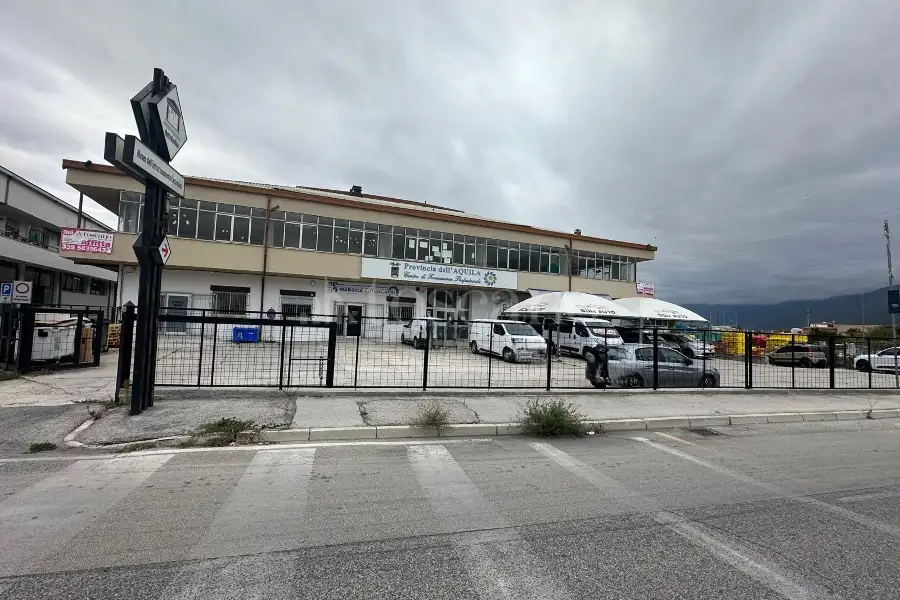 Negozio in vendita di 4.995 mq trattativa riservata (rif. 118/2025)