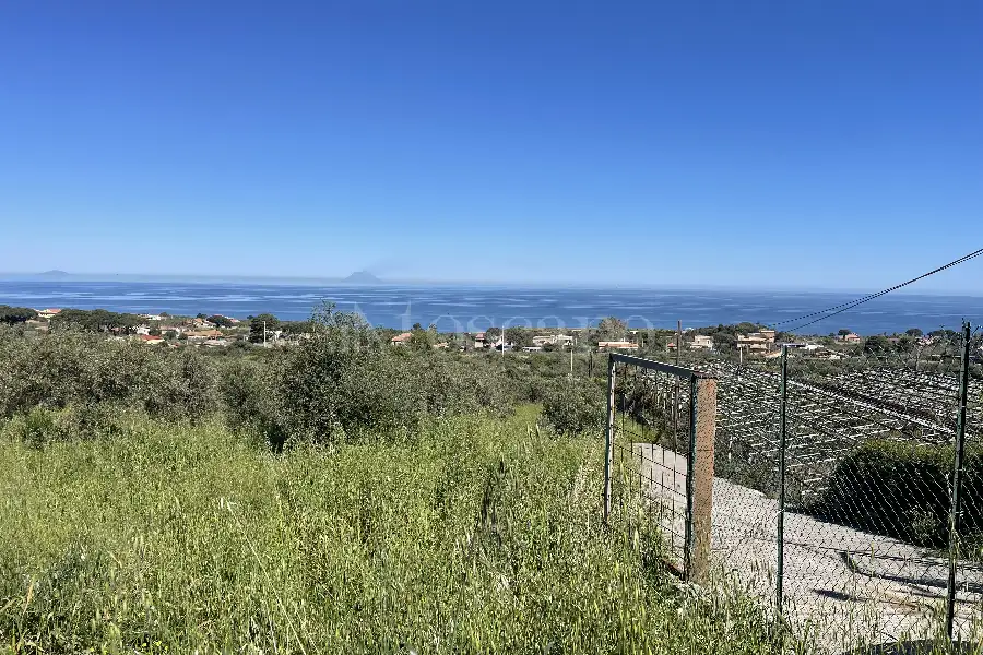 Rustico in vendita di 178 mq a €70.000 (rif. 14/2026)