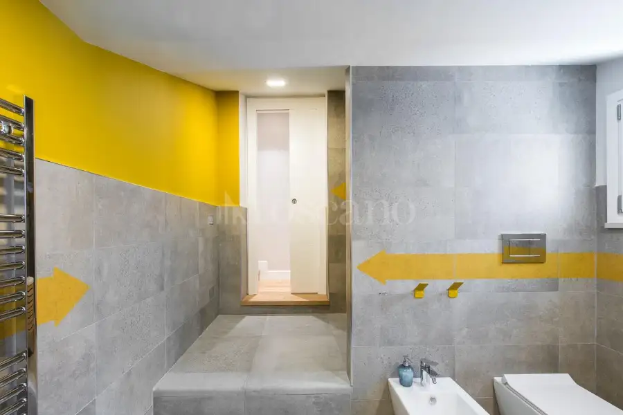 Casa in vendita di 250 mq a €899.000 (rif. 5/2026)