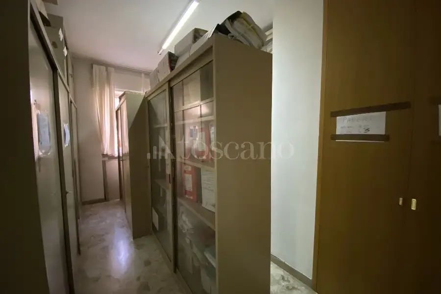 Ufficio in vendita di 135 mq a €400.000 (rif. 62/2026)