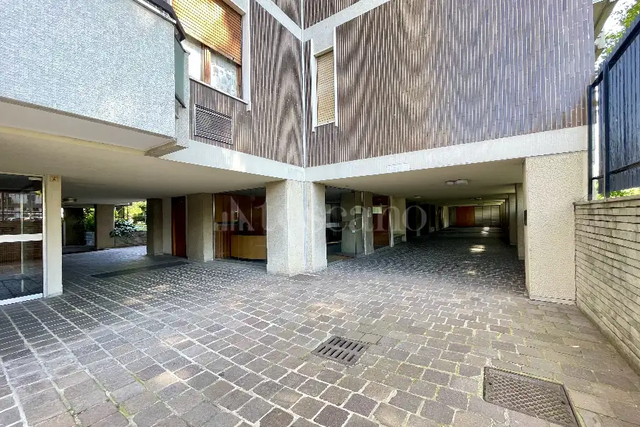 Casa in affitto di 100 mq a €1.700 (rif. 41/2025)
