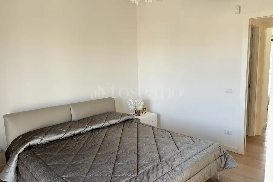 Villa Plurifamiliare in vendita di 250 mq a €1.050.000 (rif. 14/2026)
