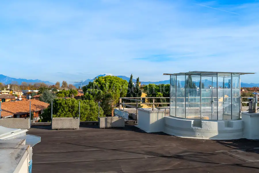 Attico in vendita di 90 mq a €295.000 (rif. 81/2025)