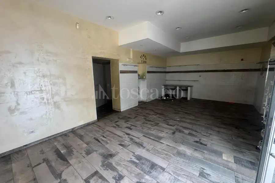 Negozio in vendita di 75 mq a €149.000 (rif. 105/2025)