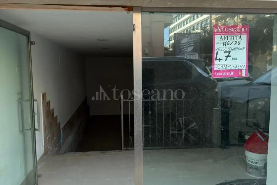 Negozio in affitto di 43 mq a €550 (rif. 146/2025)