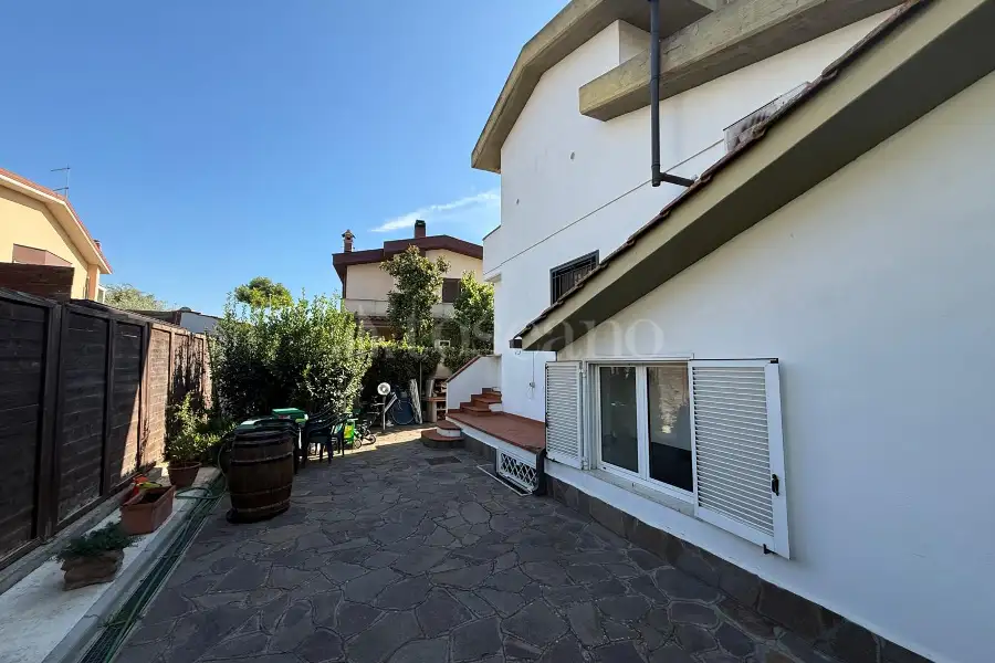 Villa Bifamiliare in vendita di 170 mq a €365.000 (rif. 84/2025)