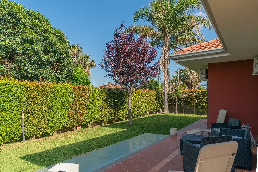 Villa in vendita di 200 mq a €390.000 (rif. 77/2026)