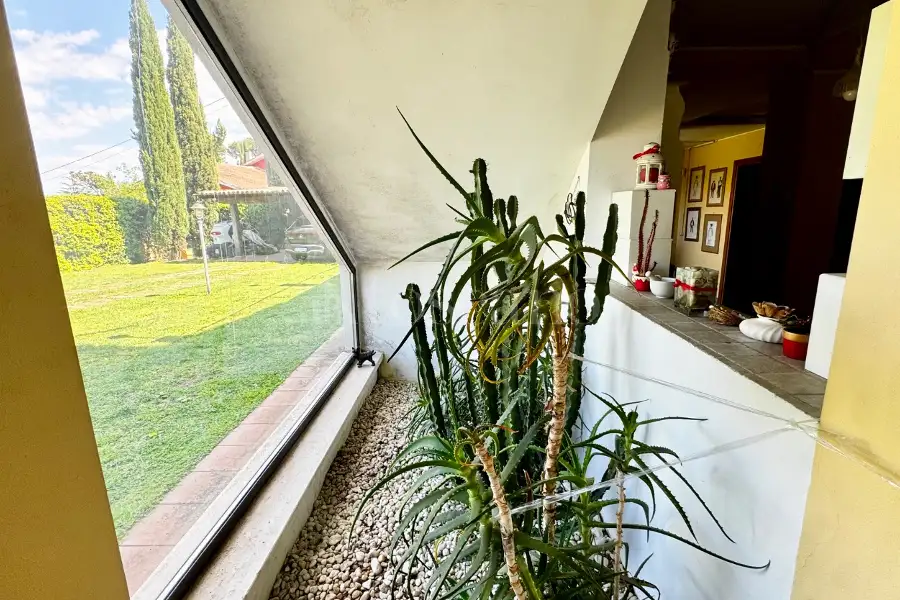Villa in vendita di 356 mq a €779.000 (rif. 12/2026)