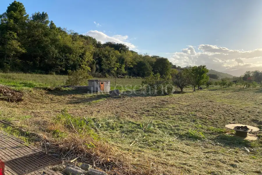 Edificabile Residenziali in vendita di 2.528 mq a €170.000 (rif. 34/2024)