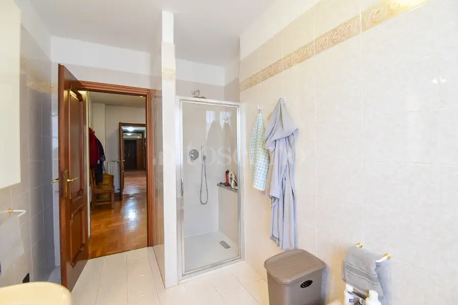 Villa in vendita di 600 mq a €880.000 (rif. 5/2026)