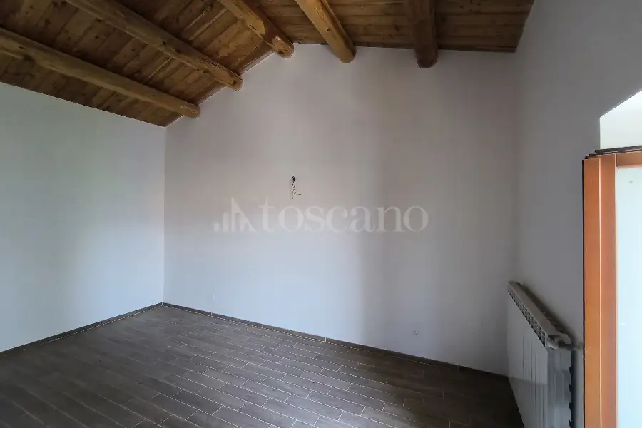 Casa Indipendente in vendita di 170 mq a €90.000 (rif. 40/2025)