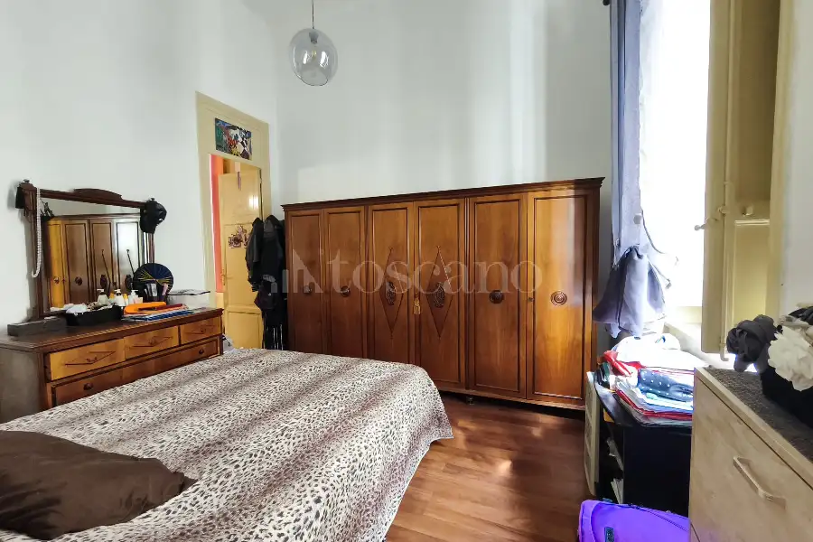 Palazzo in vendita di 1.500 mq a €2.200.000 (rif. 65/2026)